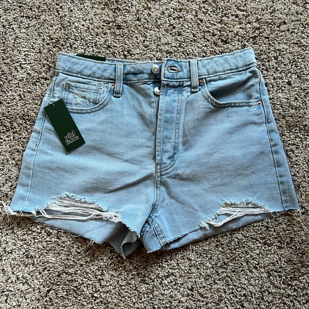 NWT Wild Fable Size 6 High Waisted Jean Shorts